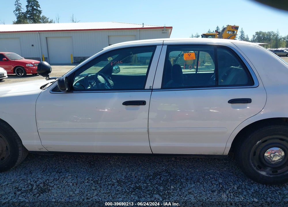 2003 FORD CROWN VICTORIA POLICE VIN: 2FAHP71W03X184412