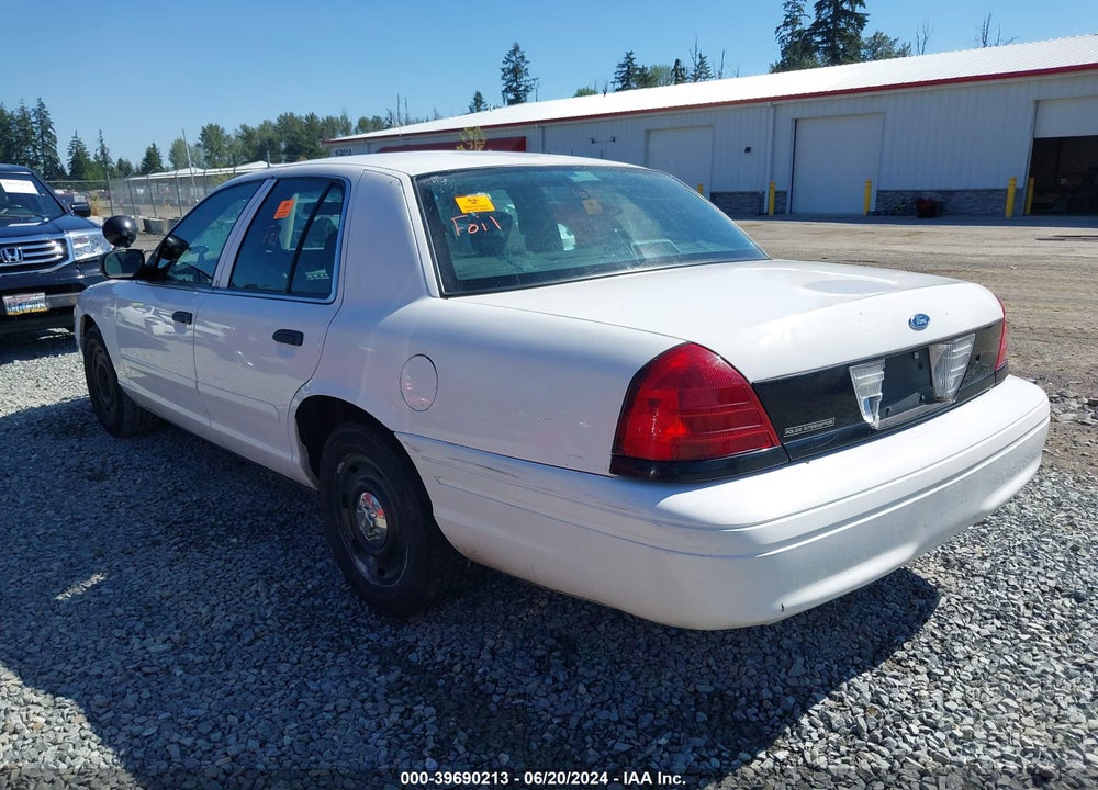 2003 FORD CROWN VICTORIA POLICE VIN: 2FAHP71W03X184412