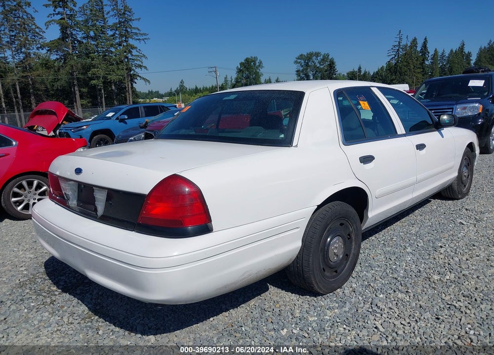2003 FORD CROWN VICTORIA POLICE VIN: 2FAHP71W03X184412