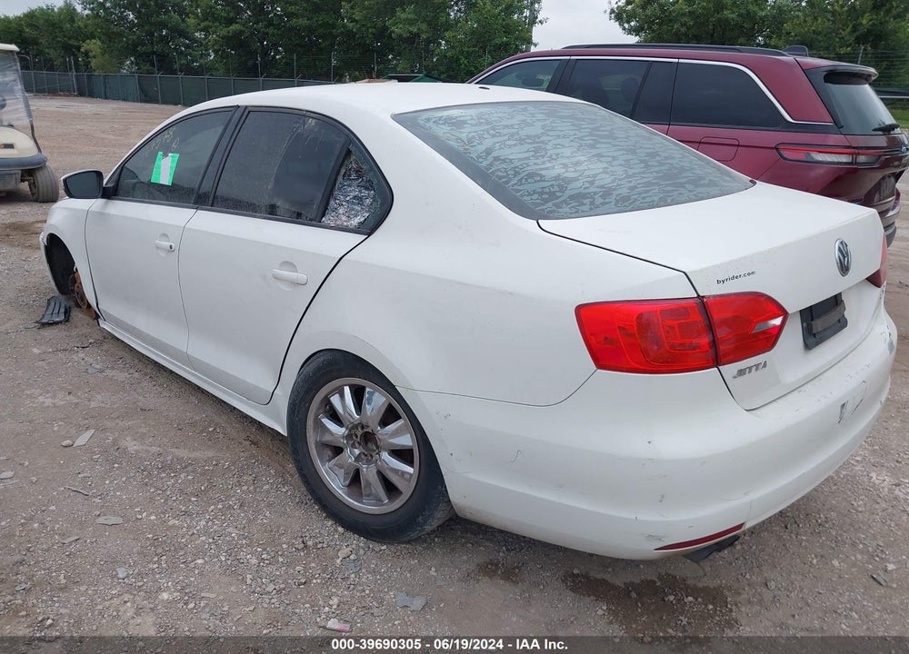 2012 VOLKSWAGEN JETTA 2.5L SE VIN: 3VWDX7AJXCM367578