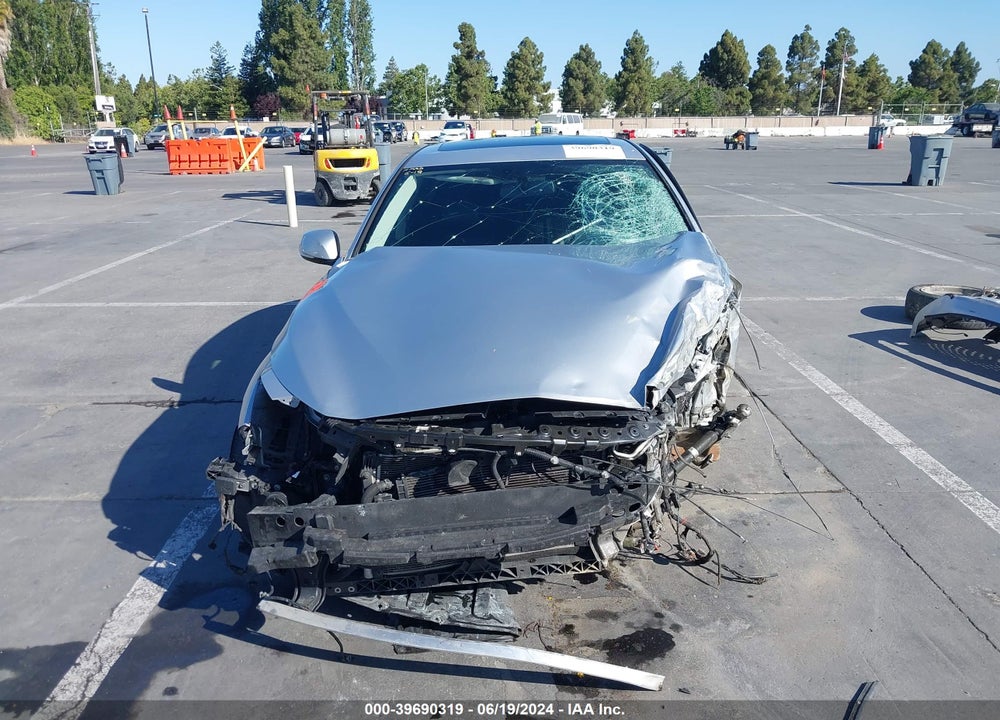 2018 INFINITI Q50 3.0T LUXE VIN: JN1EV7AP2JM350593