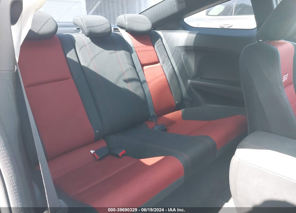 2015 HONDA CIVIC SI VIN: 2HGFG4A57FH101095