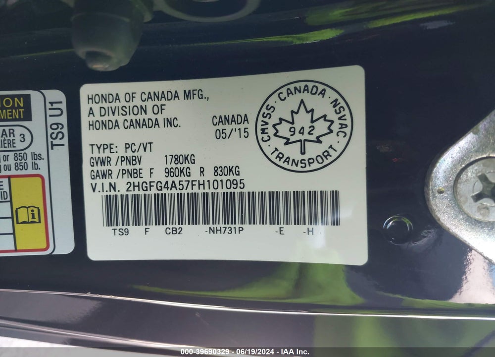 2015 HONDA CIVIC SI VIN: 2HGFG4A57FH101095