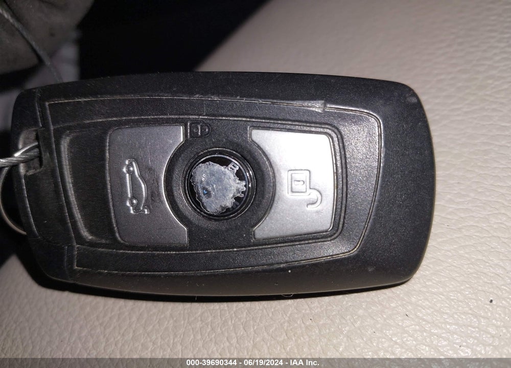 2015 BMW 328I VIN: WBA3C1C51FK122166