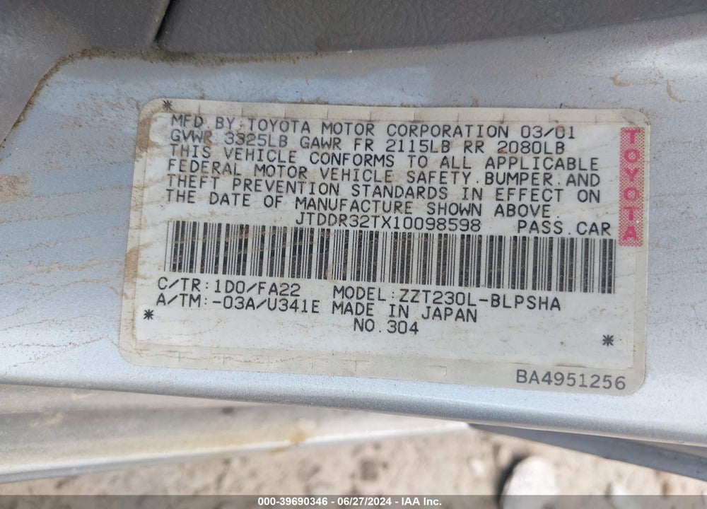 2001 TOYOTA CELICA GT VIN: JTDDR32TX10098598