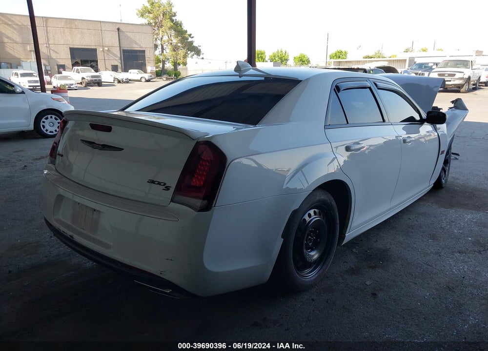 2017 CHRYSLER 300 VIN: 2C3CCABT5HH639178