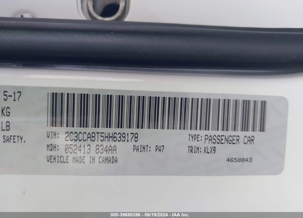 2017 CHRYSLER 300 VIN: 2C3CCABT5HH639178
