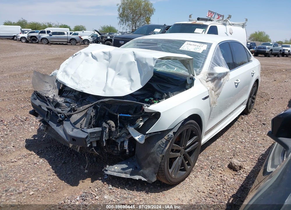 2017 VOLKSWAGEN PASSAT 1.8T R-LINE VIN: 1VWDT7A32HC055339