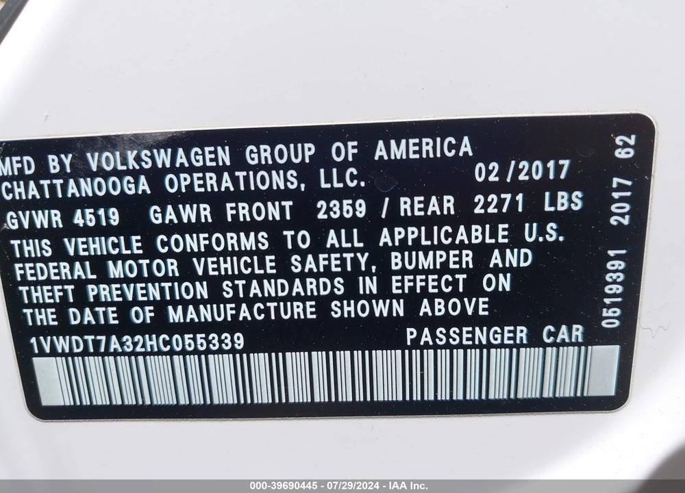 2017 VOLKSWAGEN PASSAT 1.8T R-LINE VIN: 1VWDT7A32HC055339