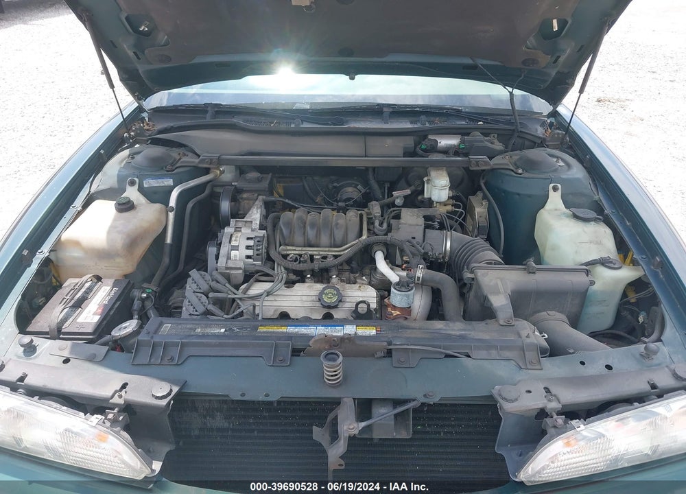 1994 PONTIAC BONNEVILLE SE VIN: 1G2HX52L4R4233148