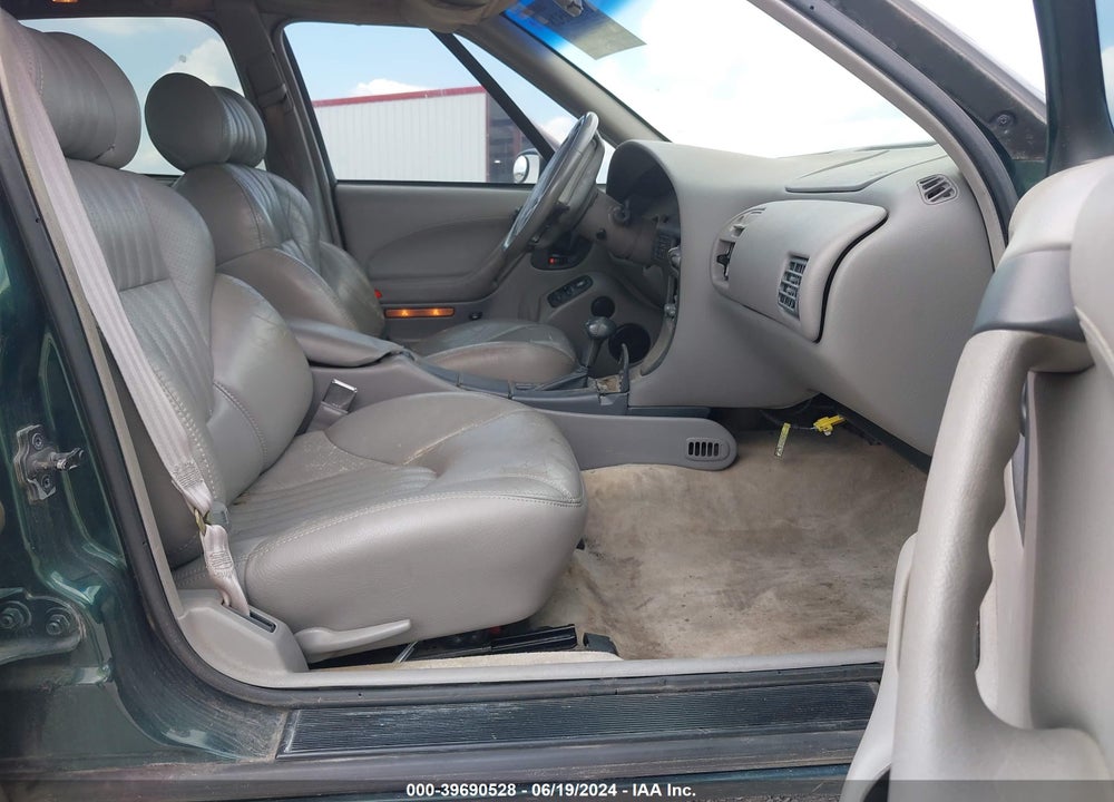 1994 PONTIAC BONNEVILLE SE VIN: 1G2HX52L4R4233148