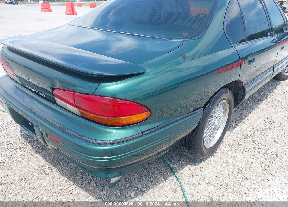 1994 PONTIAC BONNEVILLE SE VIN: 1G2HX52L4R4233148