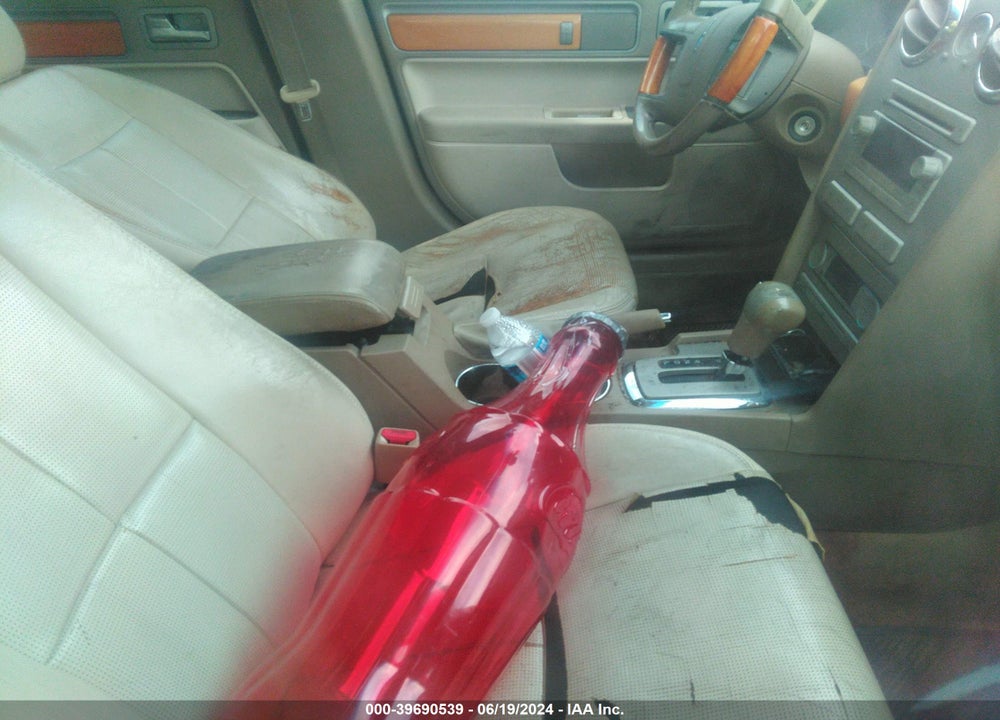 2007 LINCOLN MKZ VIN: 3LNHM26T67R663468