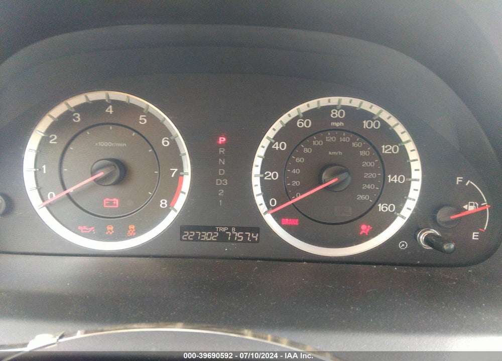 2011 HONDA ACCORD 2.4 EX VIN: 1HGCP2F72BA012884