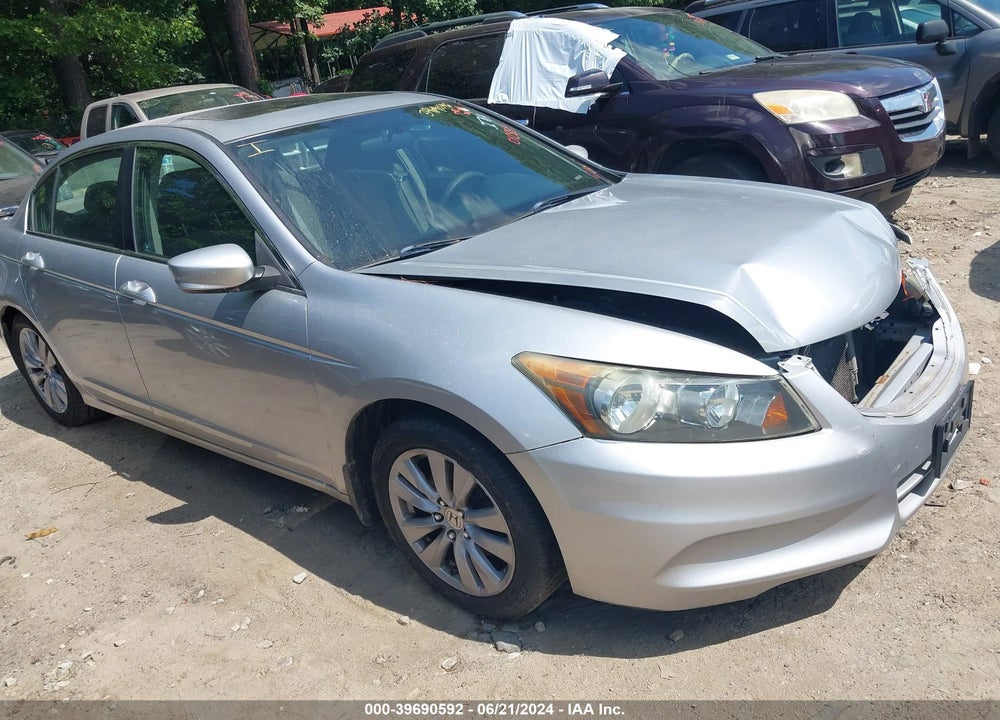 2011 HONDA ACCORD 2.4 EX VIN: 1HGCP2F72BA012884