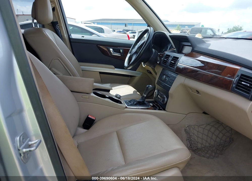 2011 MERCEDES-BENZ GLK 350 VIN: WDCGG5GB5BF679532