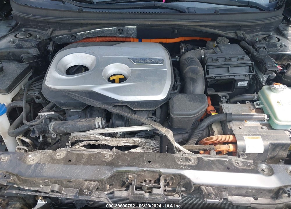 2017 HYUNDAI SONATA HYBRID LIMITED VIN: KMHE34L18HA044936