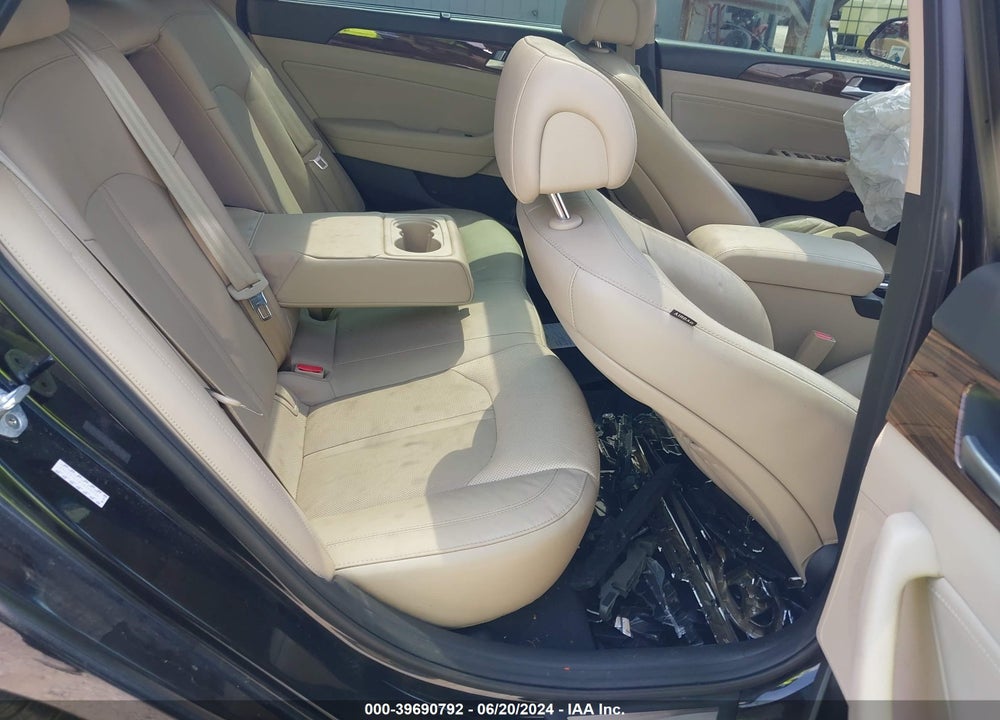 2017 HYUNDAI SONATA HYBRID LIMITED VIN: KMHE34L18HA044936