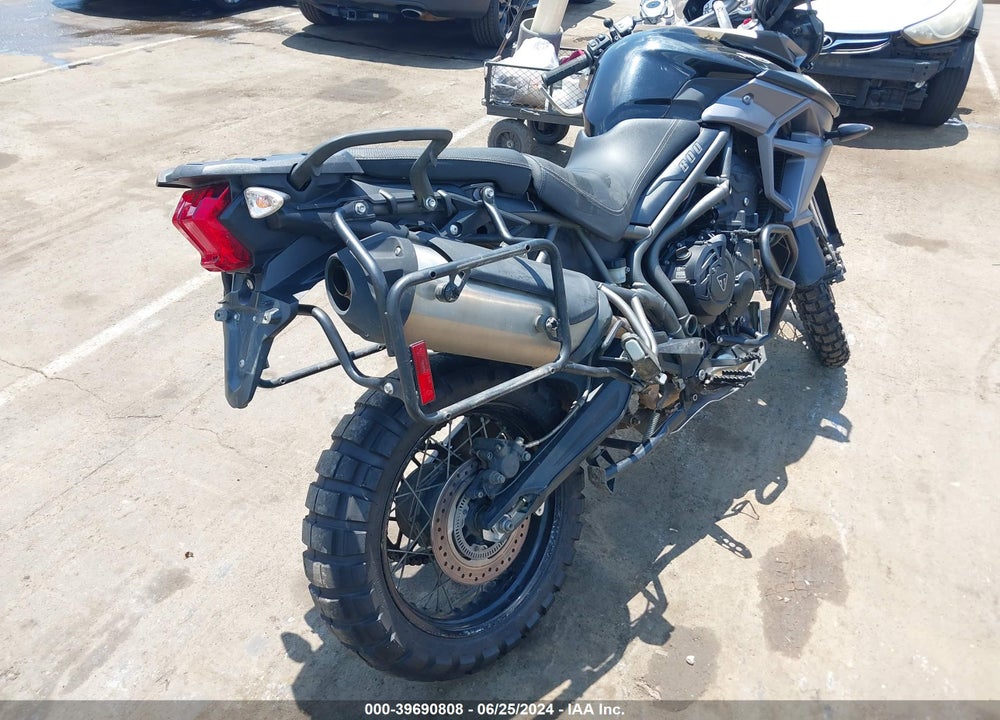 2015 TRIUMPH MOTORCYCLE TIGER 800XCX VIN: SMTE07BF5FT686576