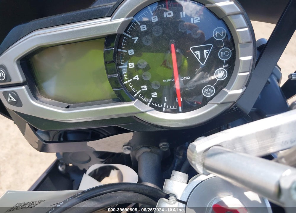 2015 TRIUMPH MOTORCYCLE TIGER 800XCX VIN: SMTE07BF5FT686576