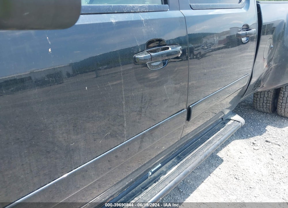 2007 CHEVROLET SILVERADO 3500 LTZ VIN: 1GCJK33637F566953
