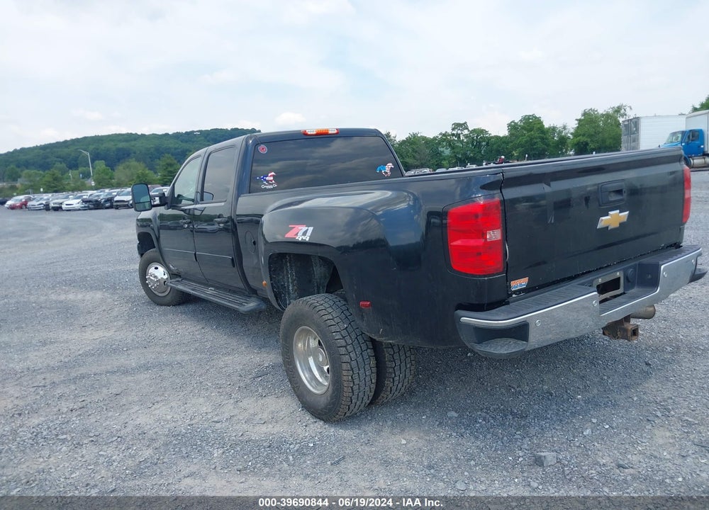 2007 CHEVROLET SILVERADO 3500 LTZ VIN: 1GCJK33637F566953