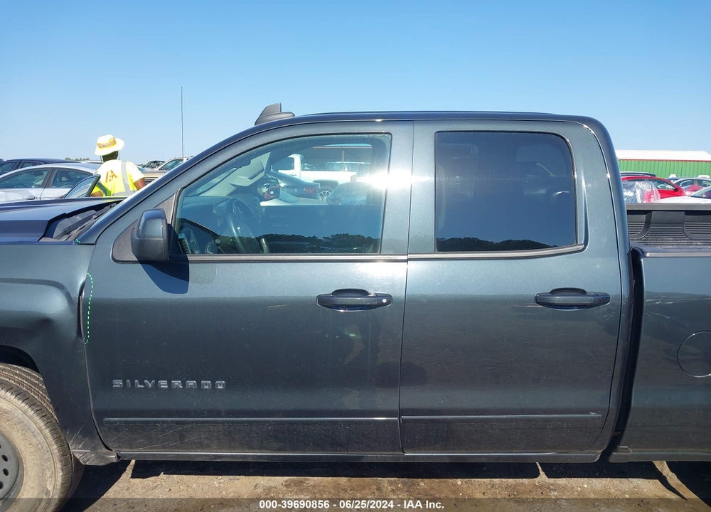 2018 CHEVROLET SILVERADO 1500 1LT VIN: 1GCVKREC2JZ174219