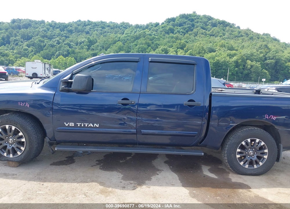 2010 NISSAN TITAN SE VIN: 1N6AA0EC4AN311176