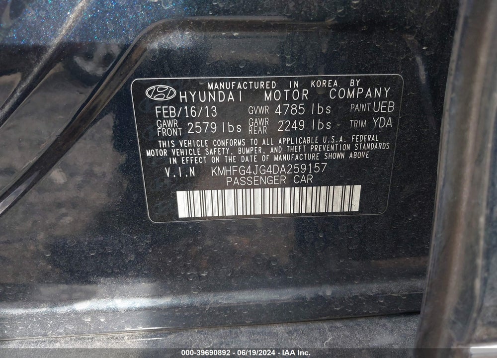 2013 HYUNDAI AZERA VIN: KMHFG4JG4DA259157