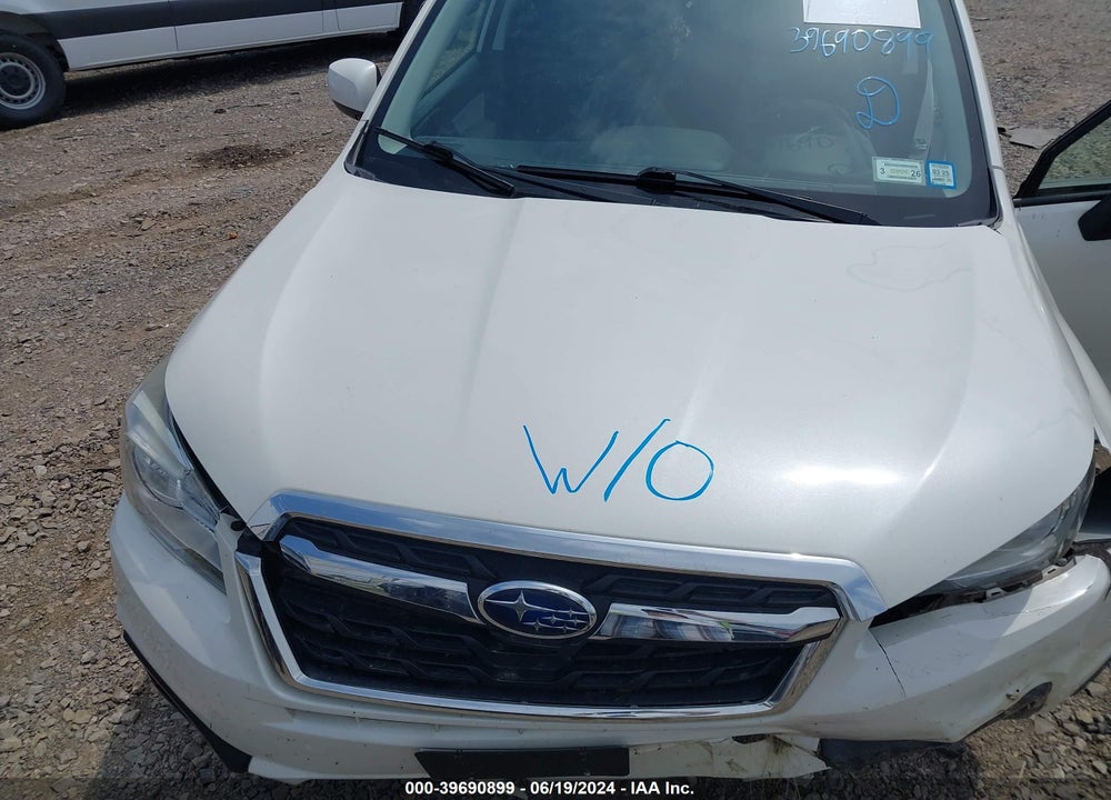2017 SUBARU FORESTER 2.5I PREMIUM VIN: JF2SJAEC8HH416651