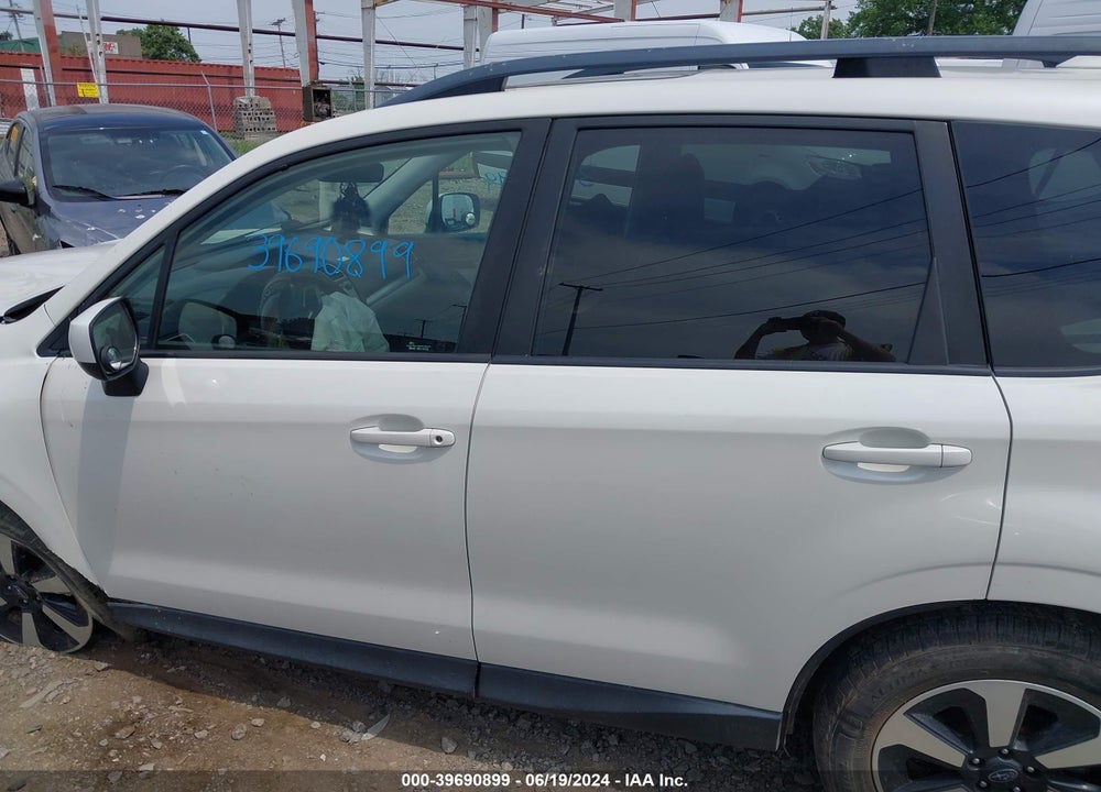 2017 SUBARU FORESTER 2.5I PREMIUM VIN: JF2SJAEC8HH416651