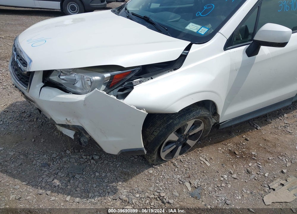 2017 SUBARU FORESTER 2.5I PREMIUM VIN: JF2SJAEC8HH416651