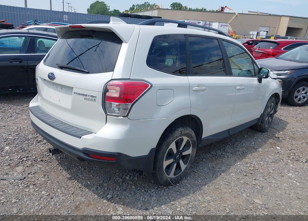 2017 SUBARU FORESTER 2.5I PREMIUM VIN: JF2SJAEC8HH416651