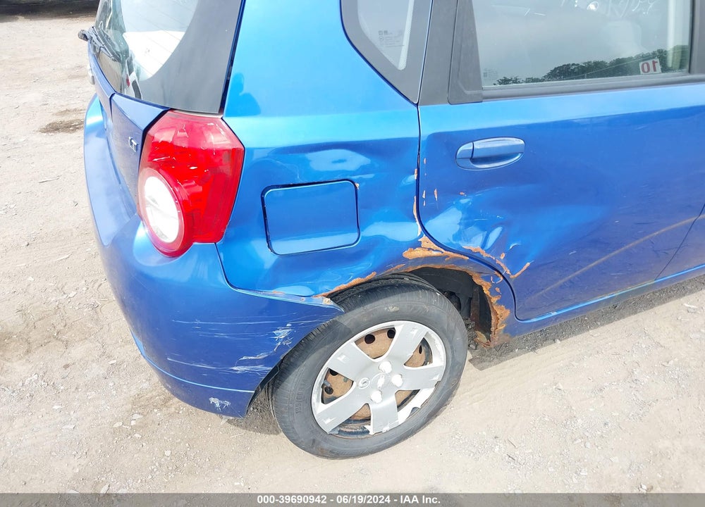 2010 CHEVROLET AVEO LT VIN: KL1TD6DE8AB049454