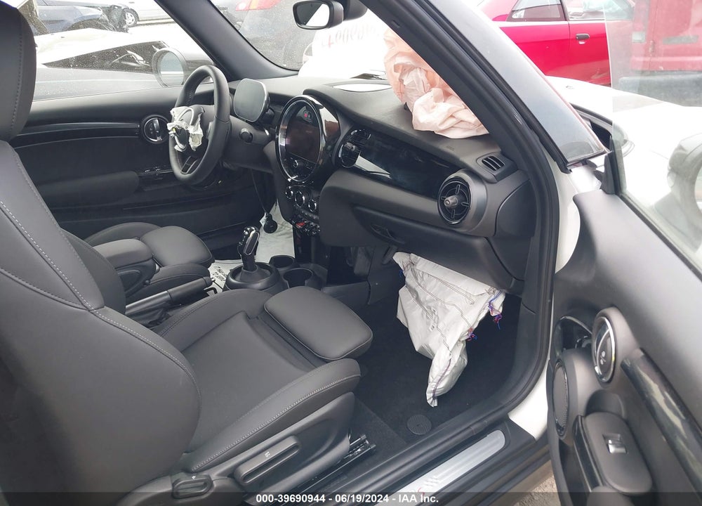 2024 MINI CONVERTIBLE COOPER S VIN: WMW43DL02R3S22690