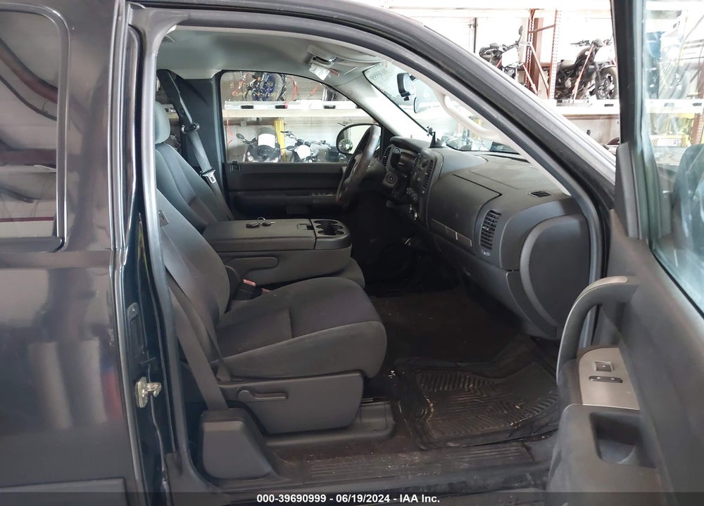 2009 GMC SIERRA 1500 SLE VIN: 1GTEK29079Z275744