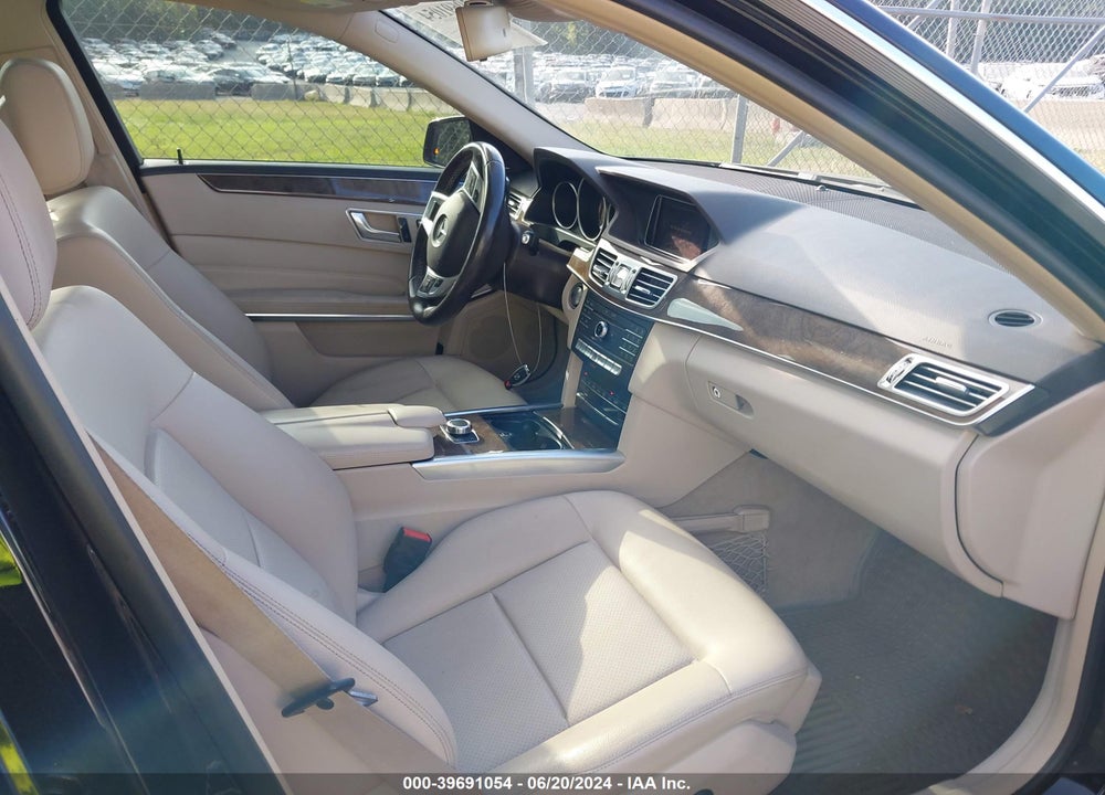2016 MERCEDES-BENZ E 350 4MATIC VIN: WDDHF8JB0GB285822