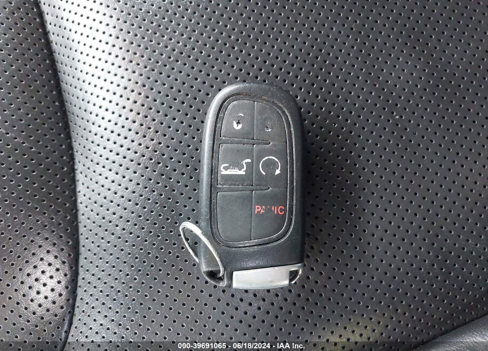 2019 JEEP CHEROKEE LIMITED 4X4 VIN: 1C4PJMDXXKD303504