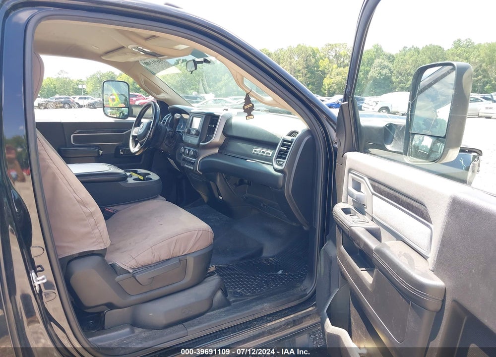 2019 RAM 4500 CHASSIS TRADESMAN/SLT VIN: 3C7WRKAL3KG566871