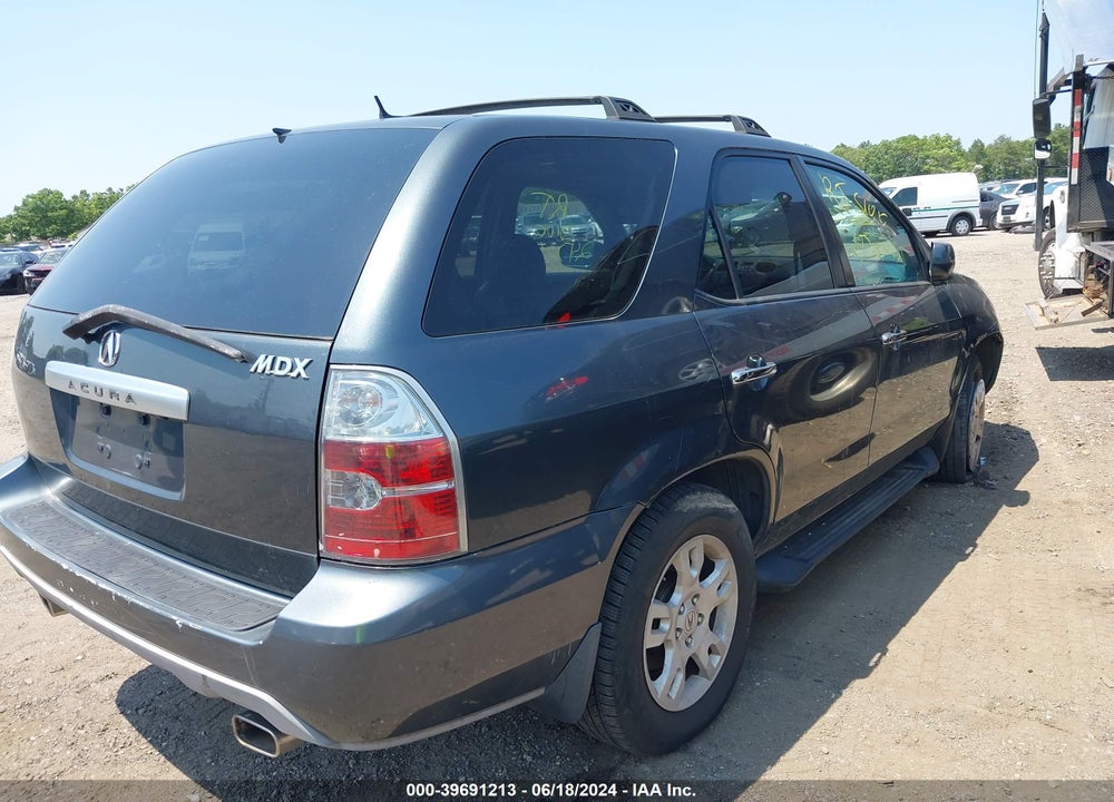 2005 ACURA MDX VIN: 2HNYD18935H521811