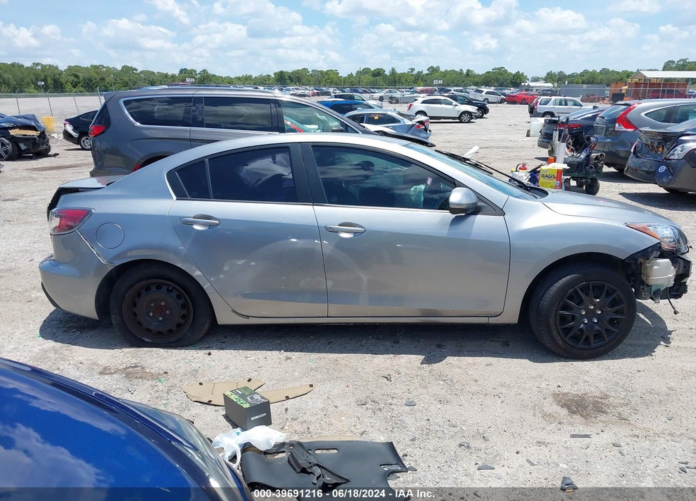 2010 MAZDA 3 I SPORT VIN: JM1BL1SF2A1247409