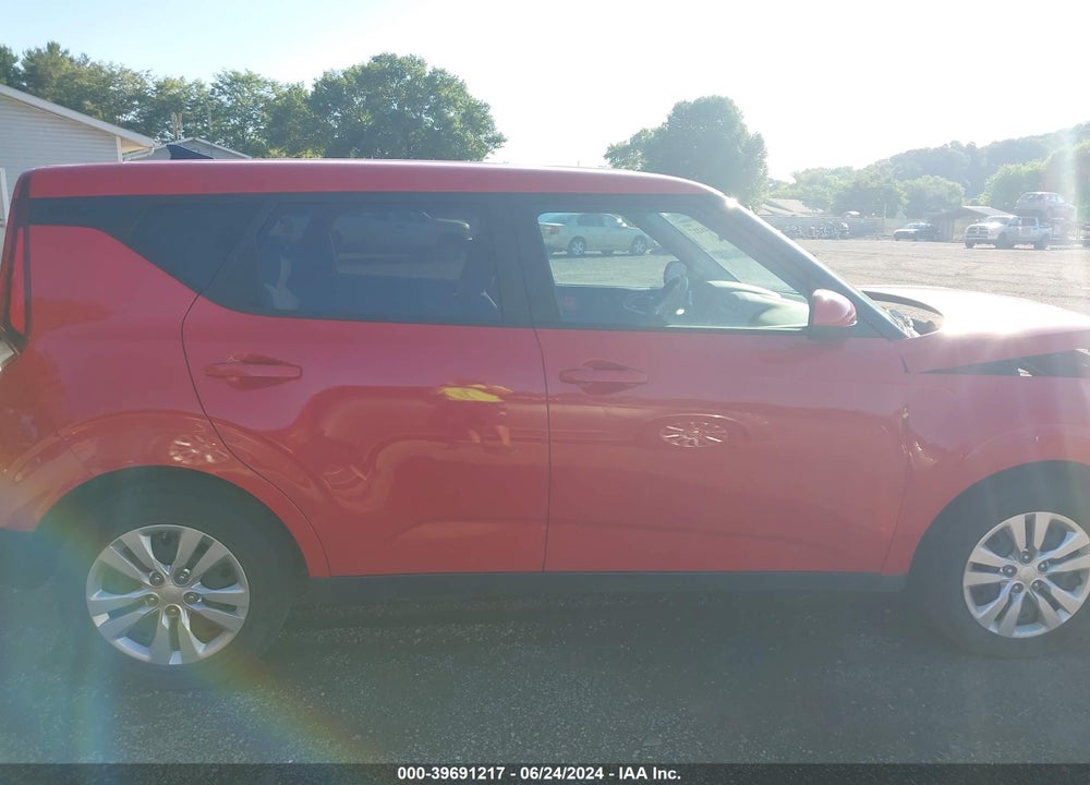 2020 KIA SOUL LX VIN: KNDJ23AU2L7726410