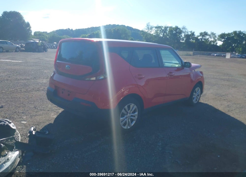 2020 KIA SOUL LX VIN: KNDJ23AU2L7726410