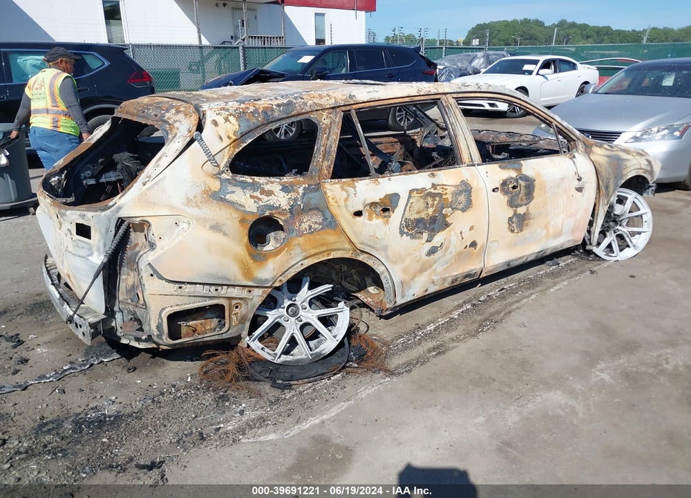 2022 SUBARU OUTBACK TOURING VIN: 4S4BTAPC3N3119619