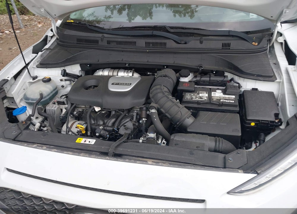 2018 HYUNDAI KONA LIMITED VIN: KM8K33A51JU080197