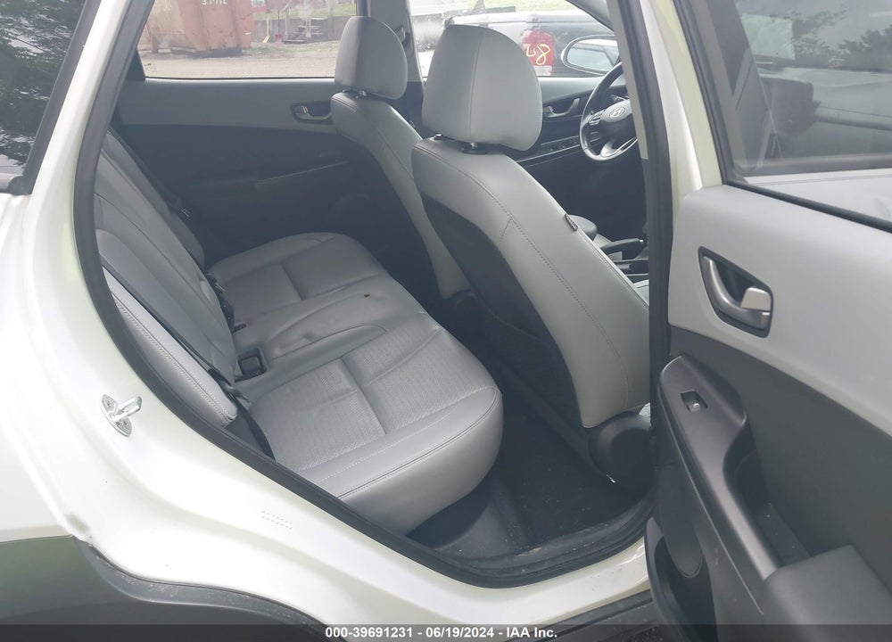 2018 HYUNDAI KONA LIMITED VIN: KM8K33A51JU080197