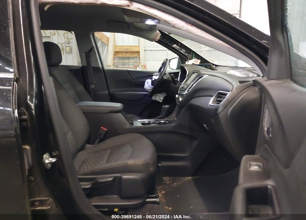 2019 CHEVROLET EQUINOX LT VIN: 2GNAXUEV4K6157270