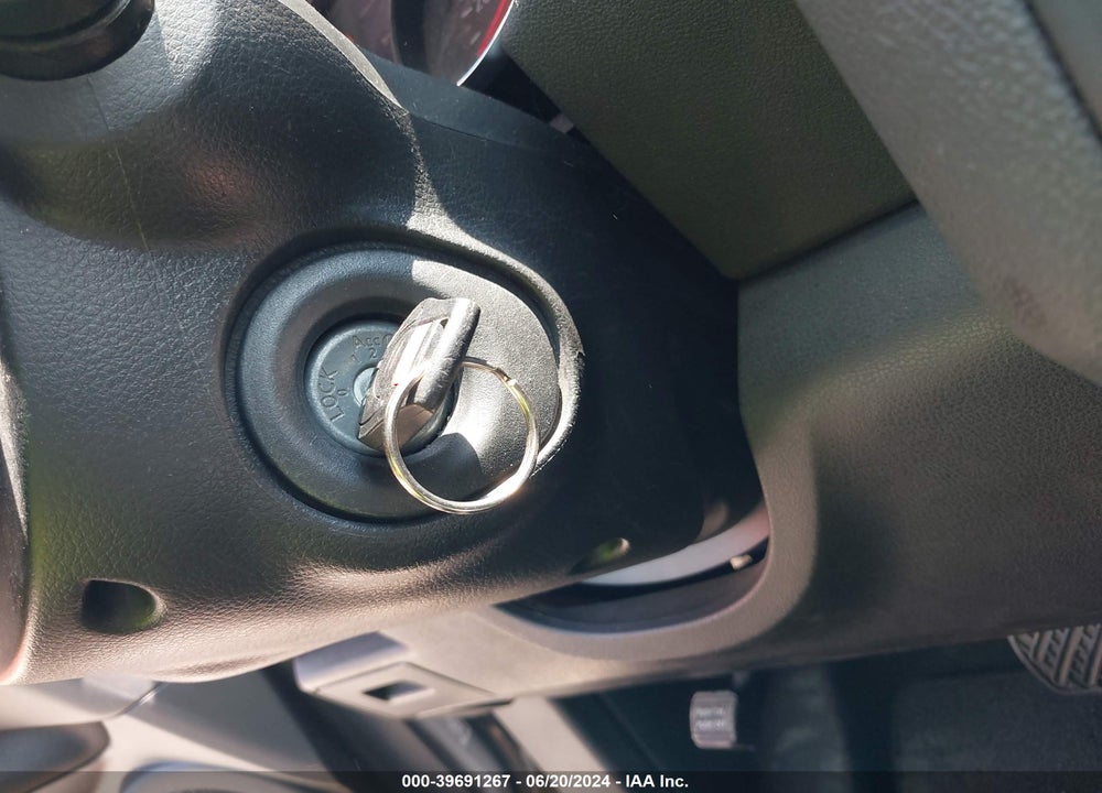 2014 NISSAN ROGUE SELECT S VIN: JN8AS5MV7EW200366