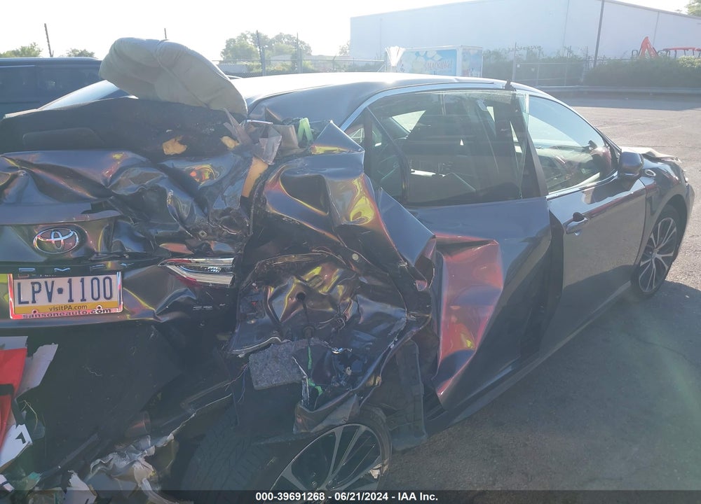2019 TOYOTA CAMRY SE VIN: 4T1B11HK4KU193553