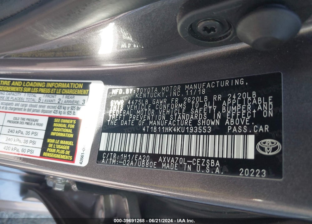 2019 TOYOTA CAMRY SE VIN: 4T1B11HK4KU193553
